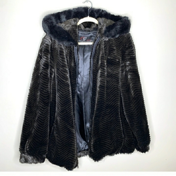 Ladies Collection by Gallery Faux-fur hooded coat in 1X - Picture 2 of 7